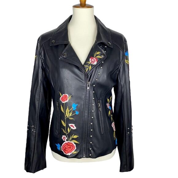 L SUGAR+LIPS Black Faux Leather Floral Embroidered Studded Moto Zipper Jacket - Picture 12 of 12
